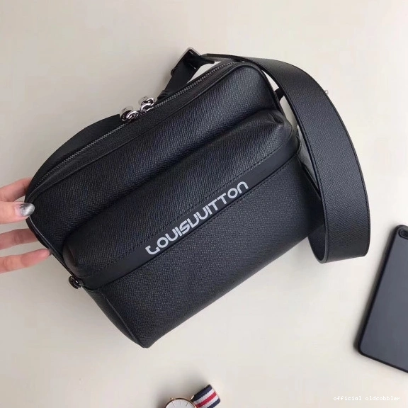 Official oldcobbler Louis Vuitton Messenger 0728
